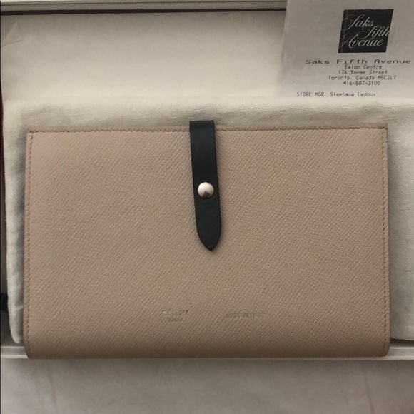 Celine Large Strap Wallet Calfskin - Picture 5 of 5